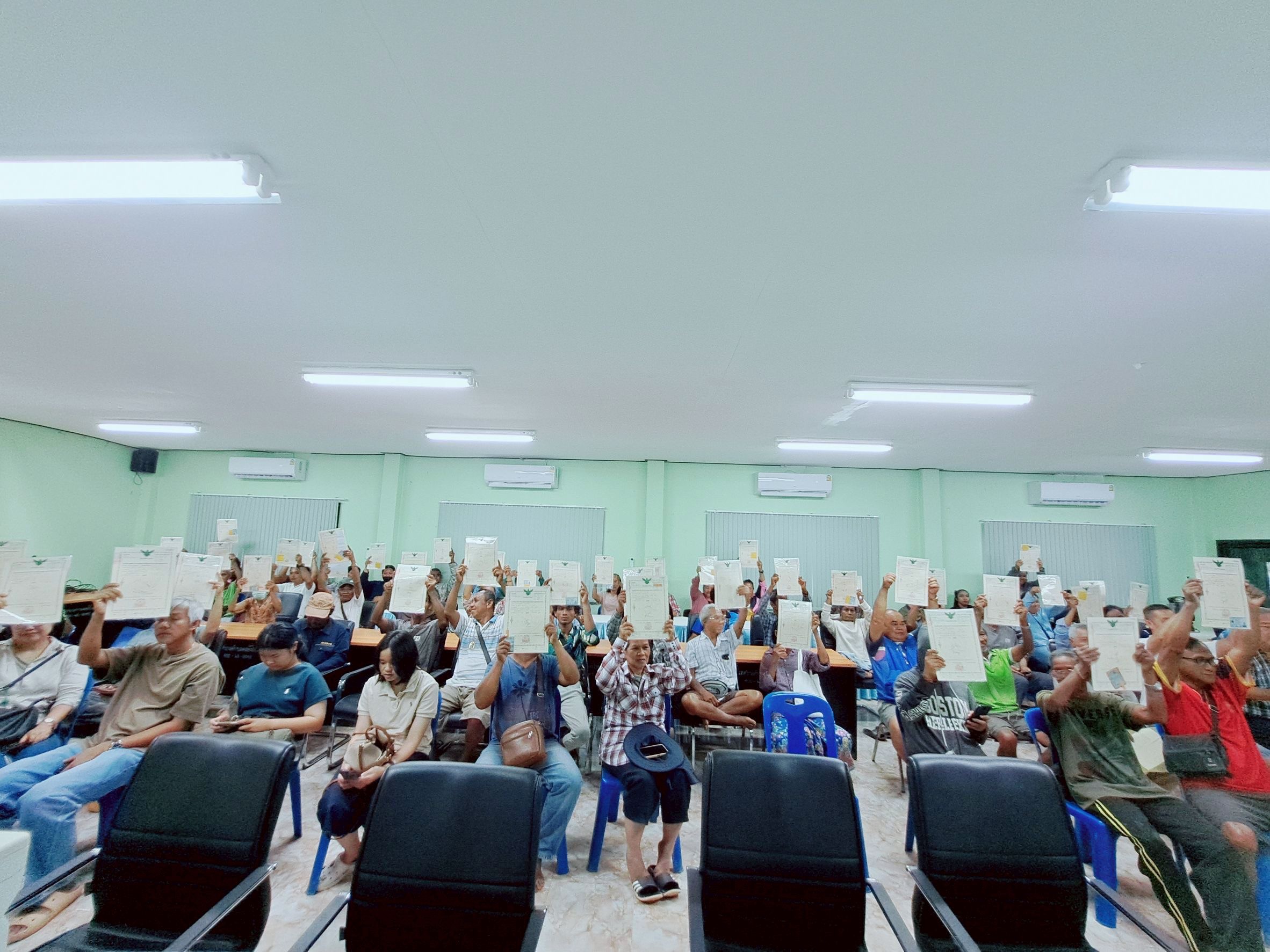 title - ส.ป.ก.จันทบุรี จัดกิจกรรมให้บริการด้านปฏิรูปที่ดินภายใต้โครงการจัดที่ดินเพื่อเกษตรกรรม กิจกรรมศูนย์บริการประชาชนเคลื่อนที่ (Mobile unit) ครั้งที่ 2 ปีงบประมาณ พ.ศ. 2569 